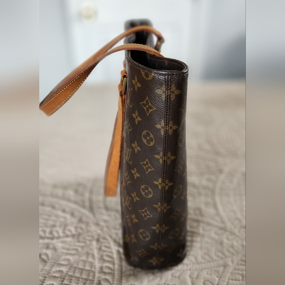 Authentic Louis Vuitton Vavin GM. Pre-loved. GUC. - Picture 13 of 13